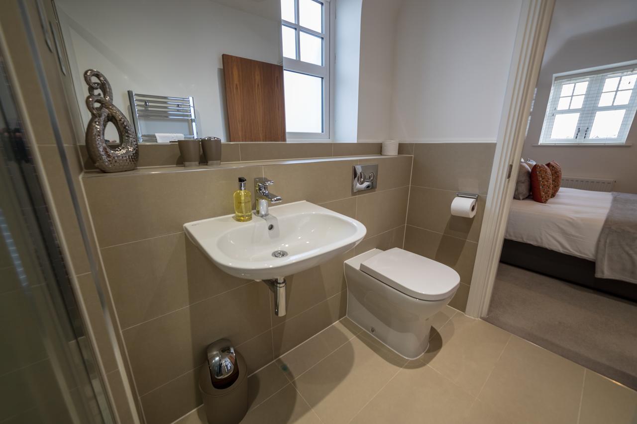 Helios Court Penthouse Serviced Apartment By Ferndale Maidenhead Esterno foto