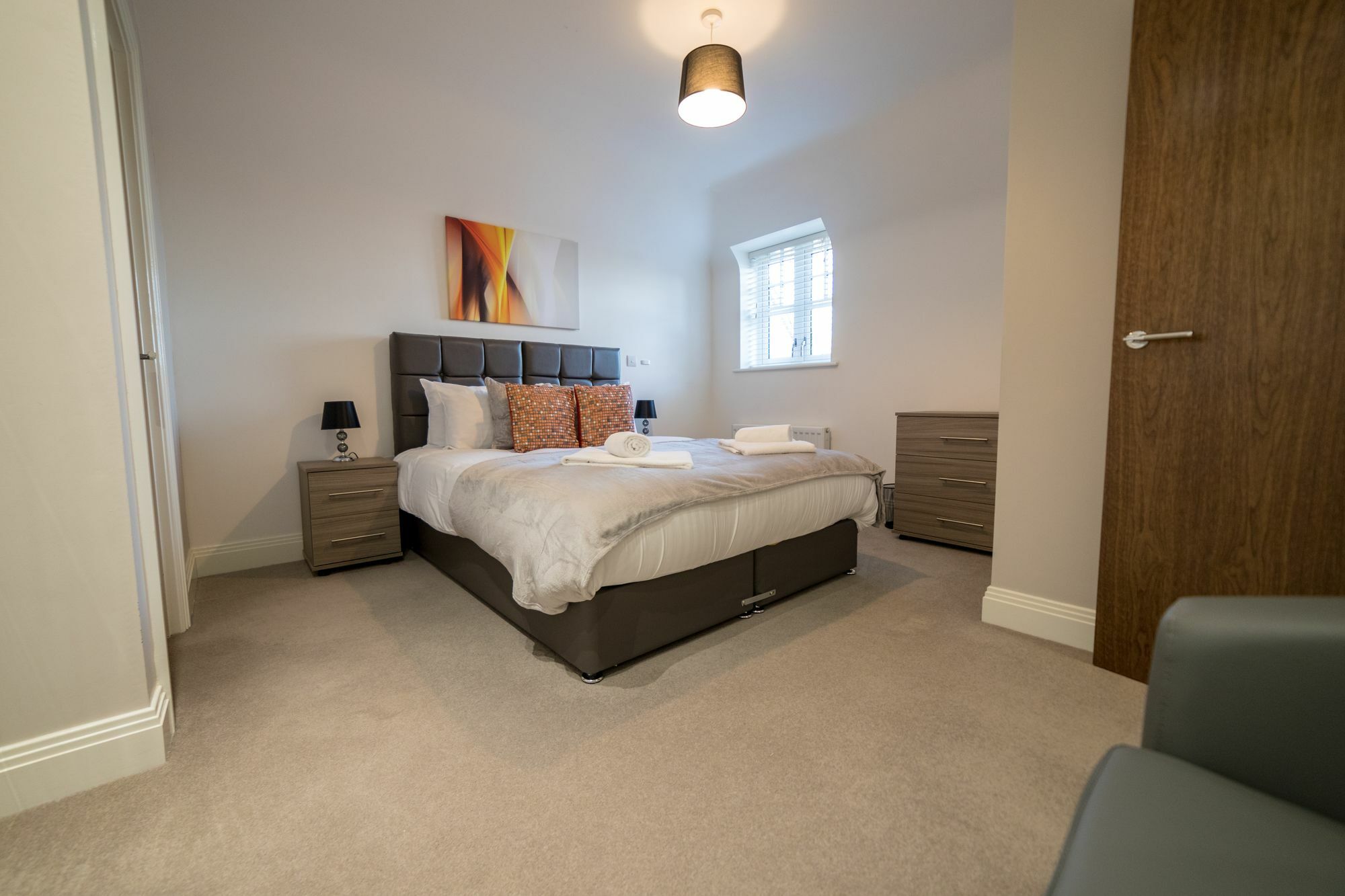 Helios Court Penthouse Serviced Apartment By Ferndale Maidenhead Esterno foto