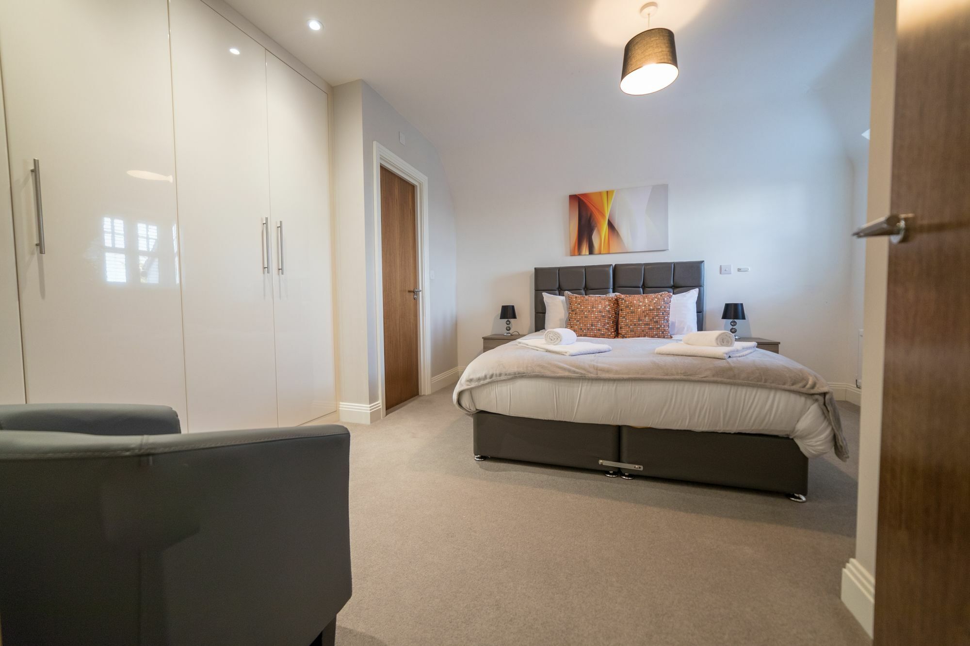 Helios Court Penthouse Serviced Apartment By Ferndale Maidenhead Esterno foto